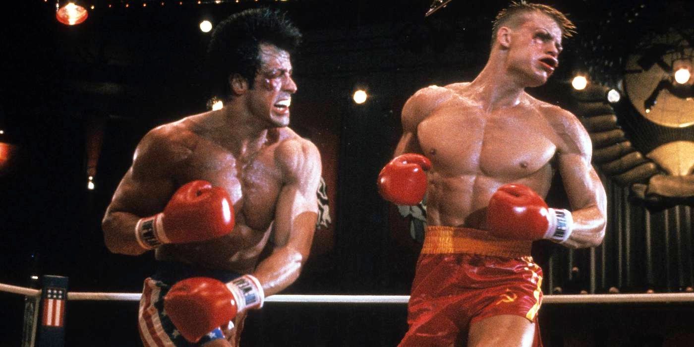 Sylvester Stallone como Rocky Balboa lutando contra Dolph Lundgren como Ivan Drago em Rocky IV 