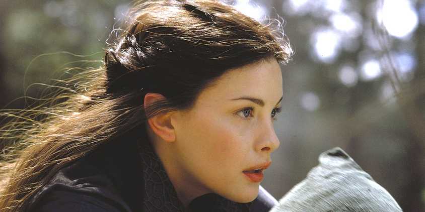 Arwen fleeing from the Ringwraiths to save Frodo in Fellowship of the Ring.