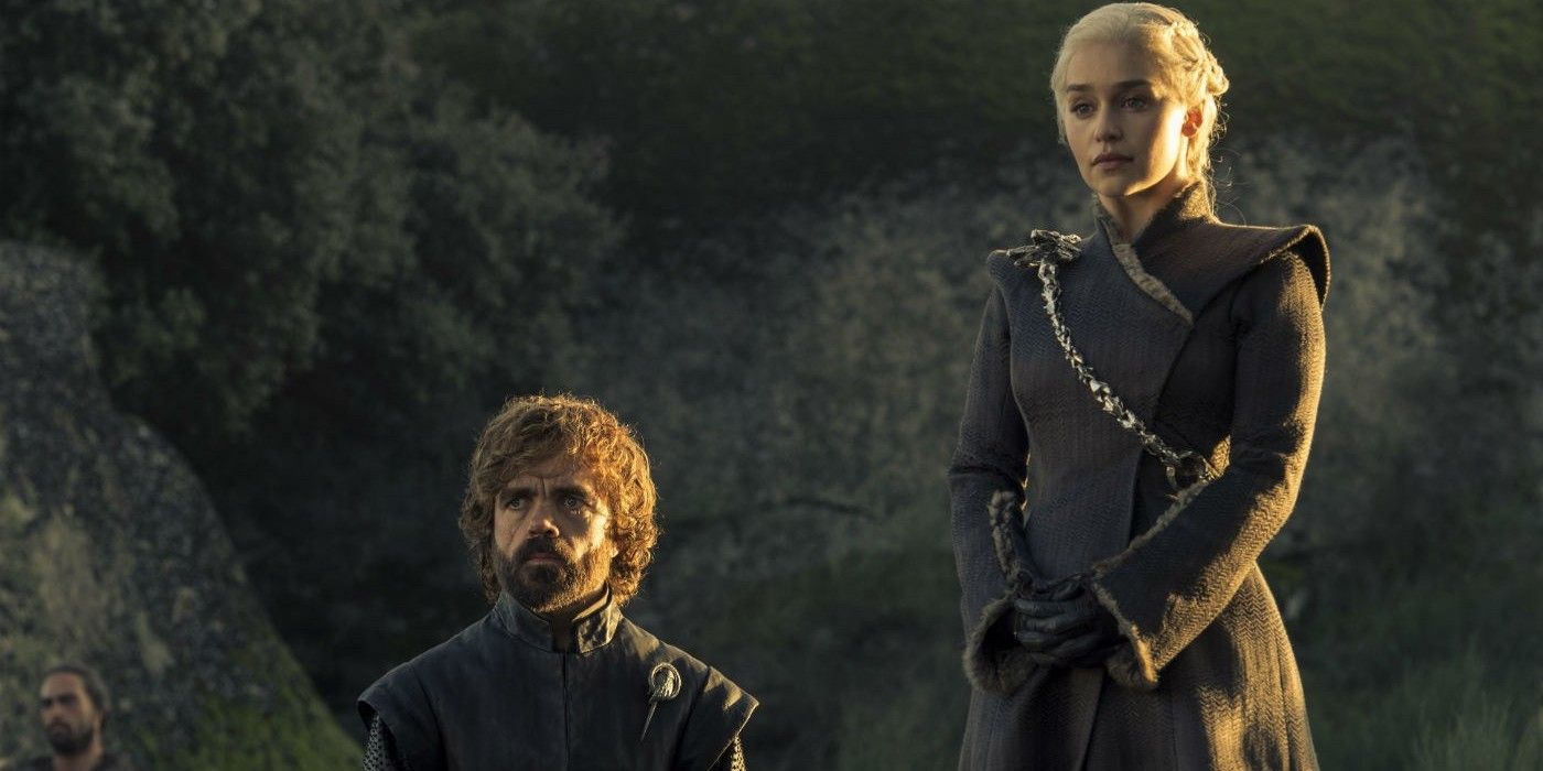 Peter Dinklage as Tyrion and Emilia Clarke as Daenerys at Dragonstone in Game of Thrones