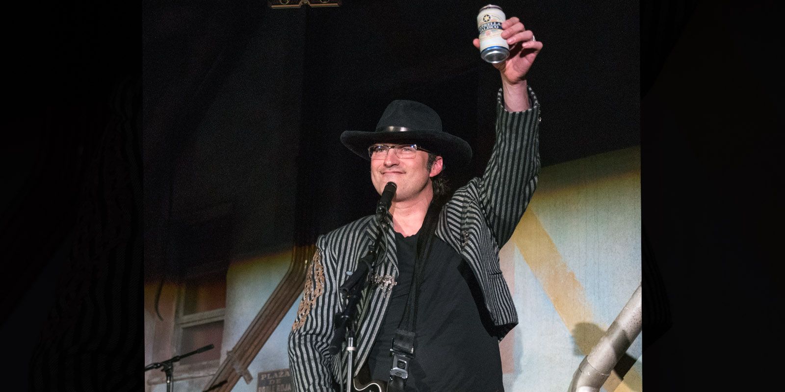 Robert Rodriguez Interview Estrella Jalisco La Reyna