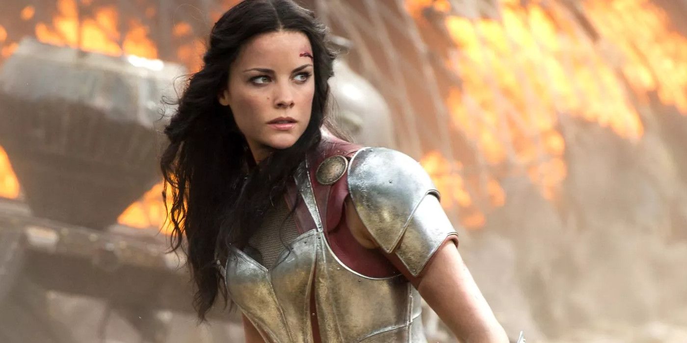 Sif in armor in Thor: The Dark World