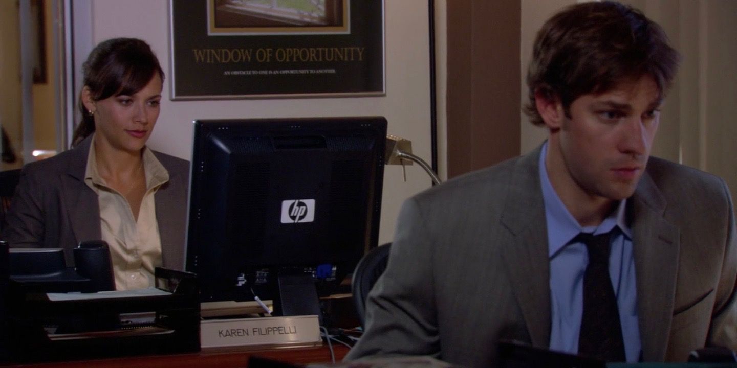 The Office 5 Reasons Jim Should Have Been With Karen Instead (& 5 It Was Always Pam)