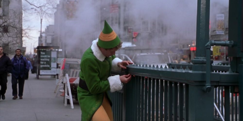 Buddy the Elf eating gum in New York in Elf