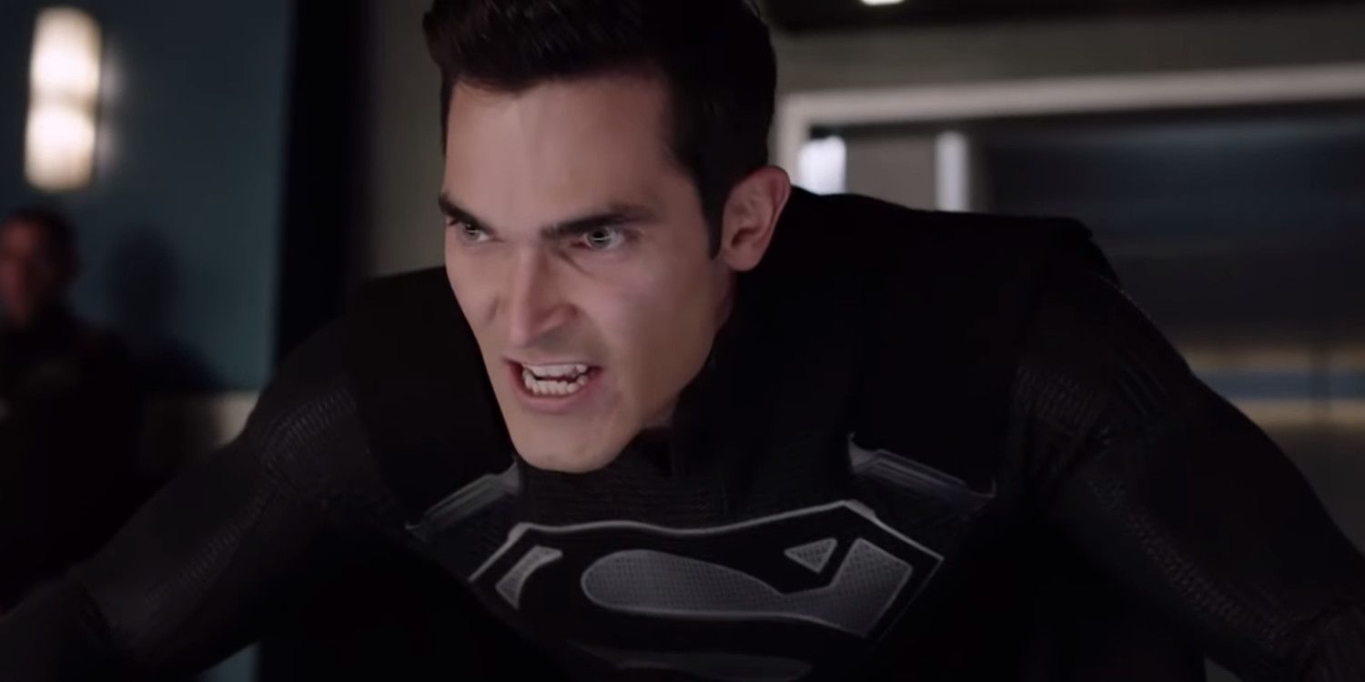 Elseworlds Tyler Hoechlin as Superman Black Suit