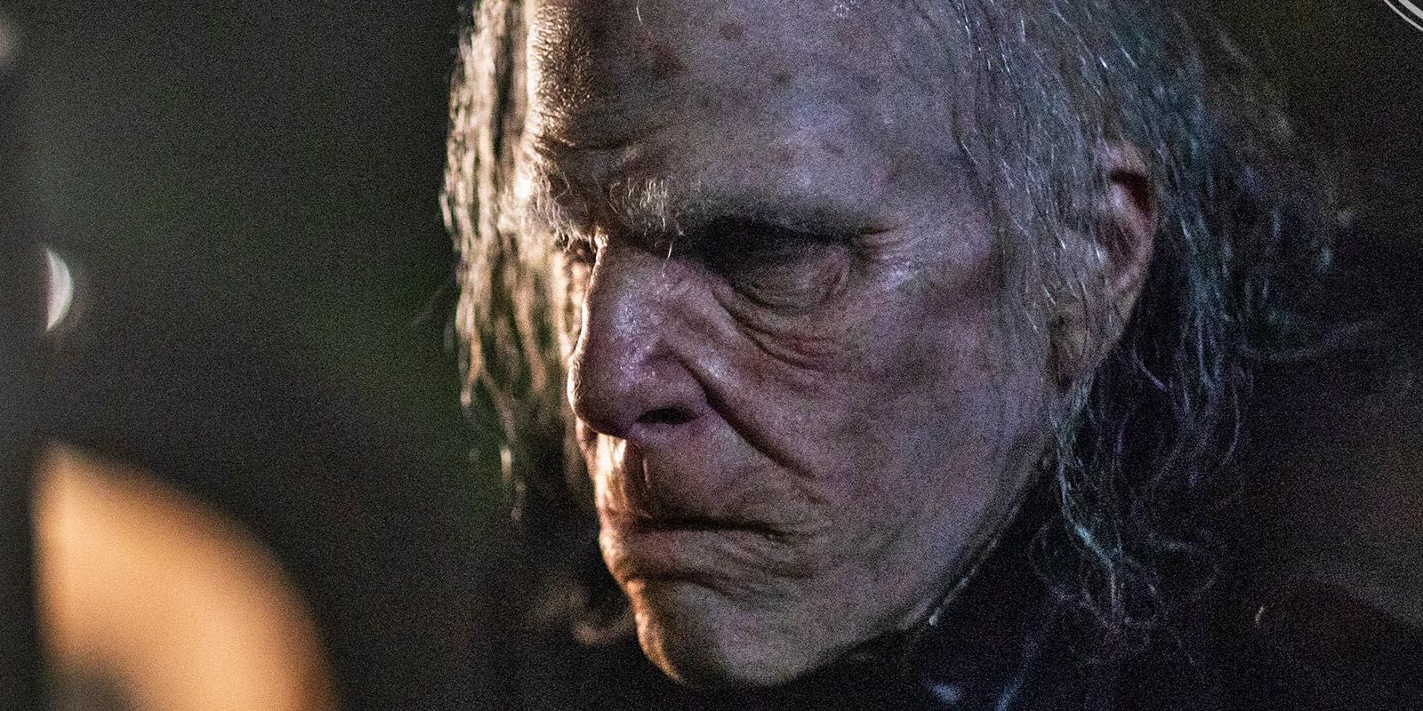 An aged Charlie Manx looks on in NOS4A2