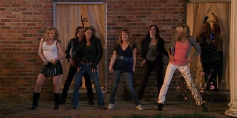 The girls dance to "Wannabe" at a graduation party in One Tree Hill