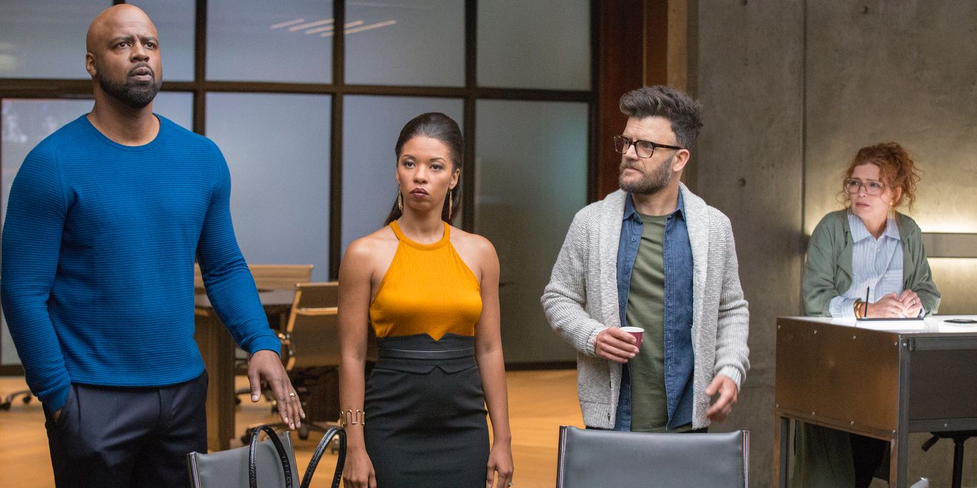 Marvel’s Runaways Review: An Aversion To Risk Hamstrings The Series In Season 2