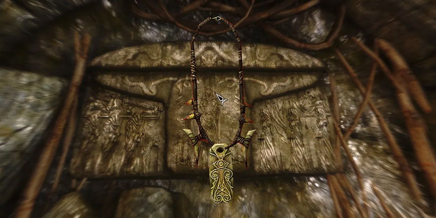 A shot of the Amulet of Galdur from Skyrim