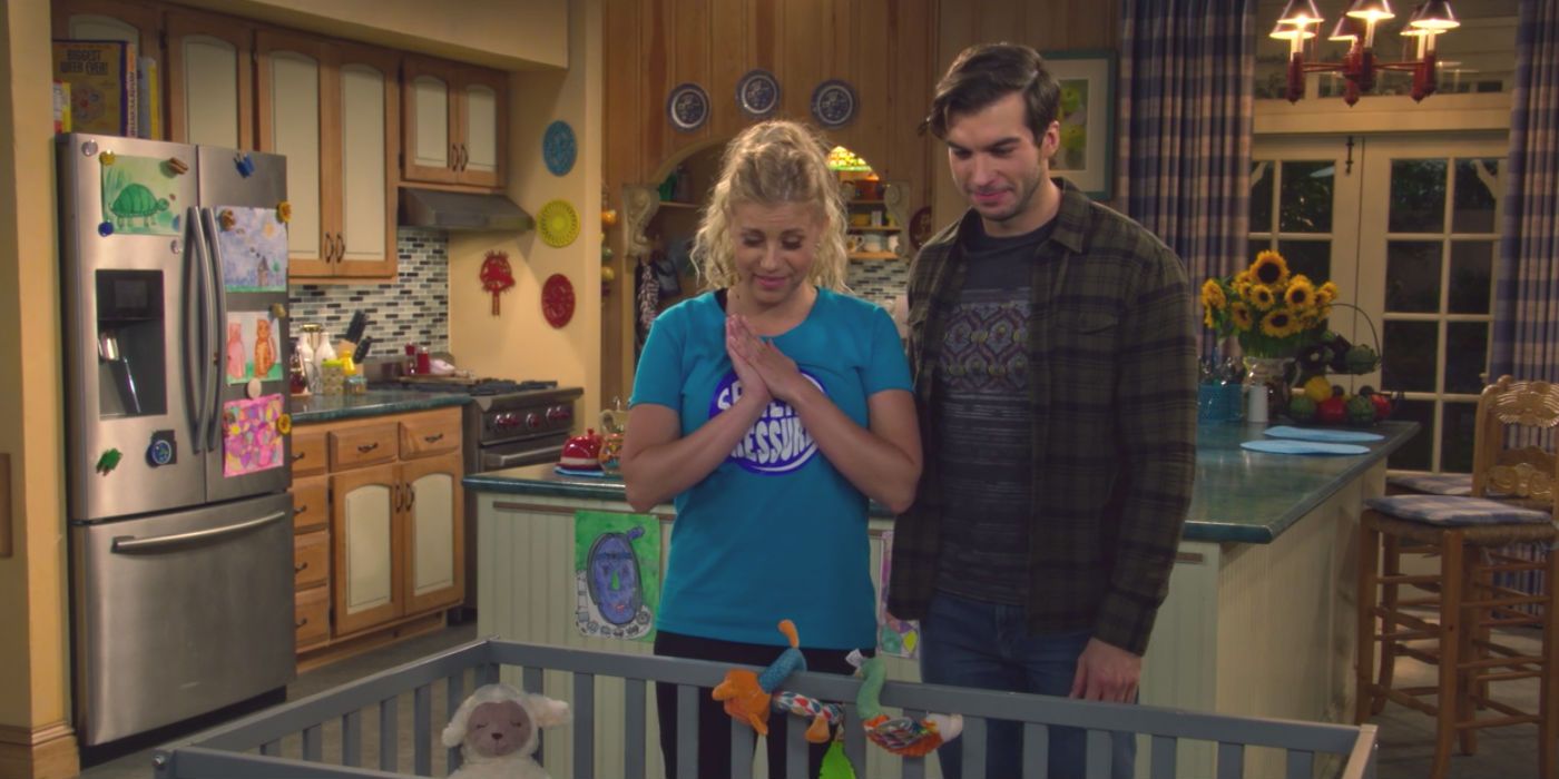 Stephanie and Jimmy in Fuller House 4