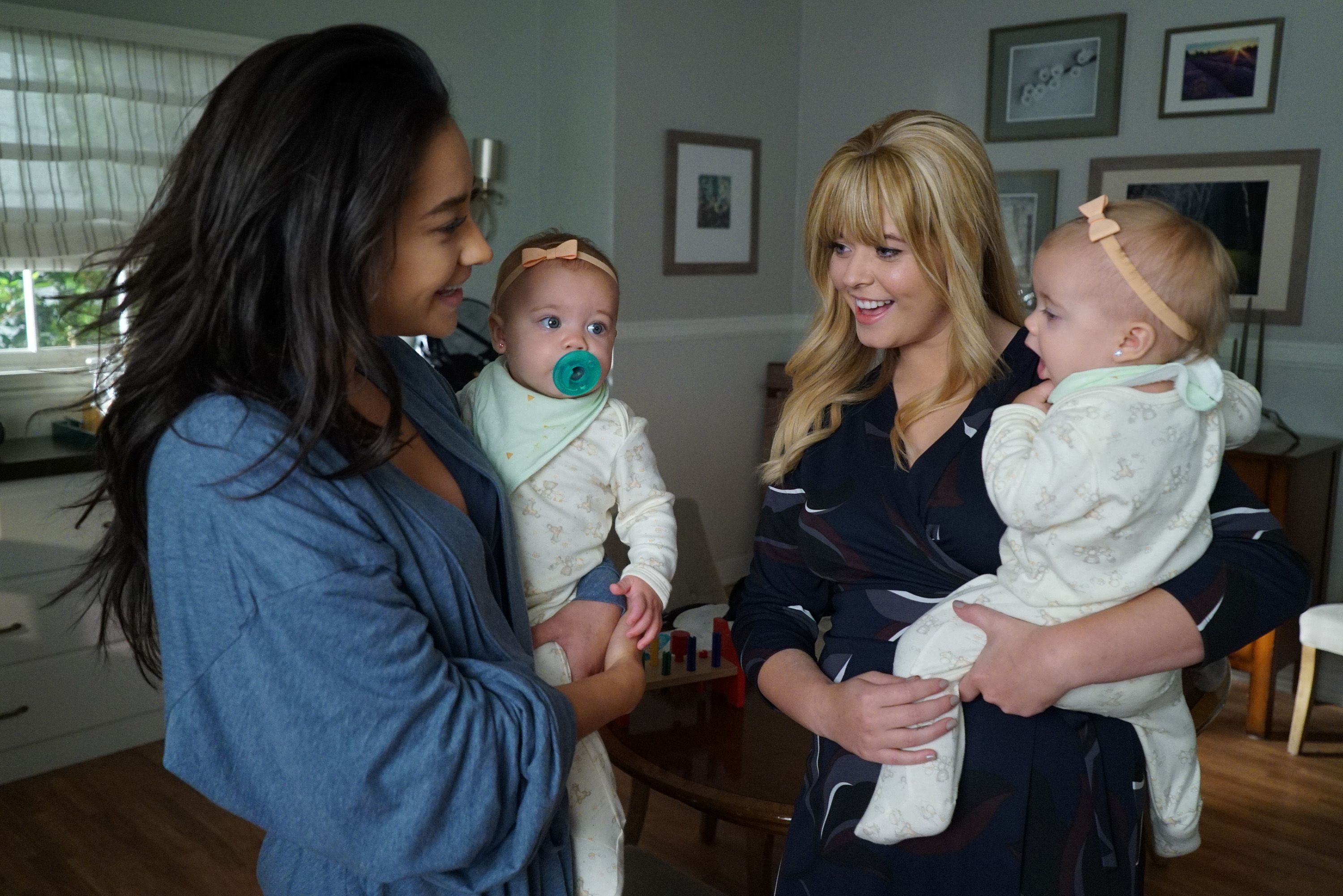 Pretty Little Liars Alison and Emily's Family