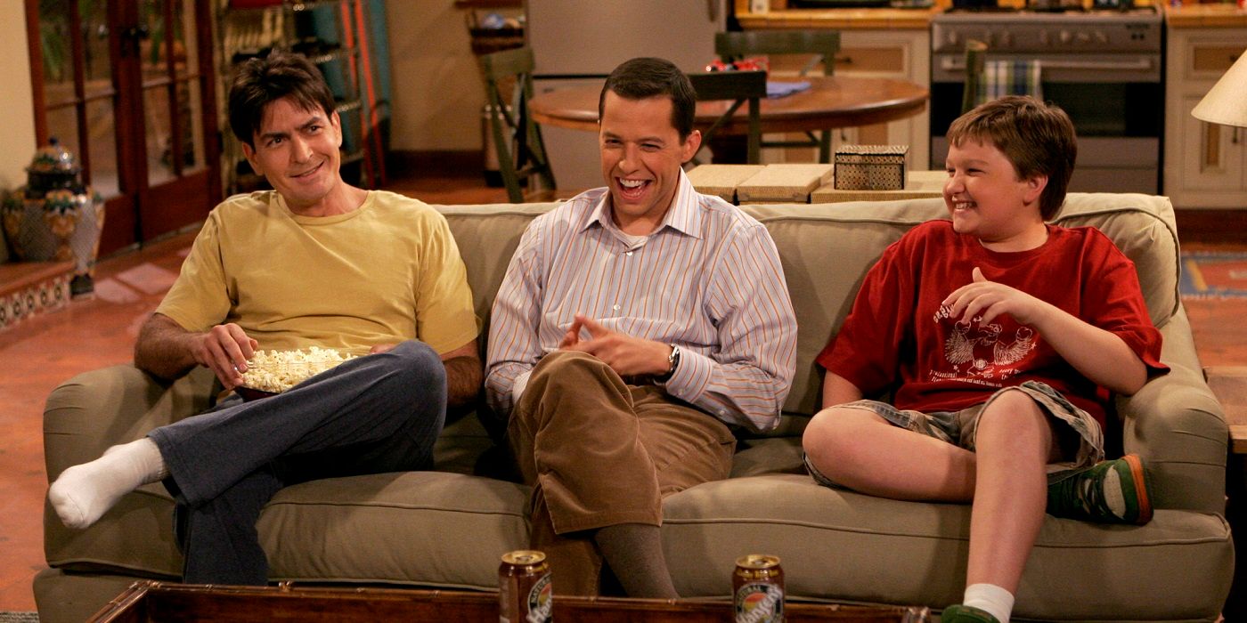 Charlie Sheen, Jon Cryer and Angus T Jones in Two and a Half Men