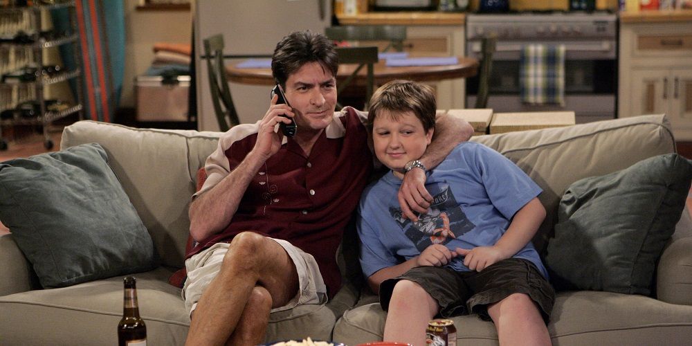 Charlie Sheen and Angus T. Jones in Two and a Half Men