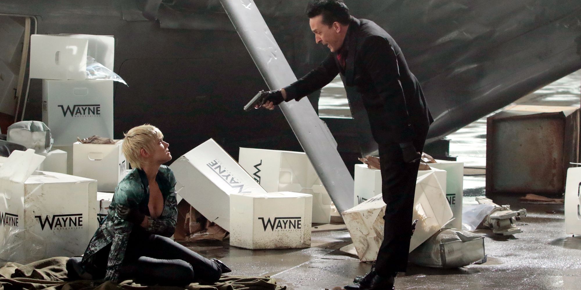 Erin Richards and Robin Lord Taylor in Gotham Season 5 FOX