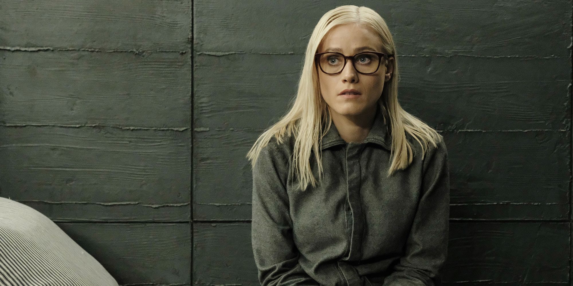 Olivia Taylor Dudley as Alice in The Magicians Season 4 SYFY