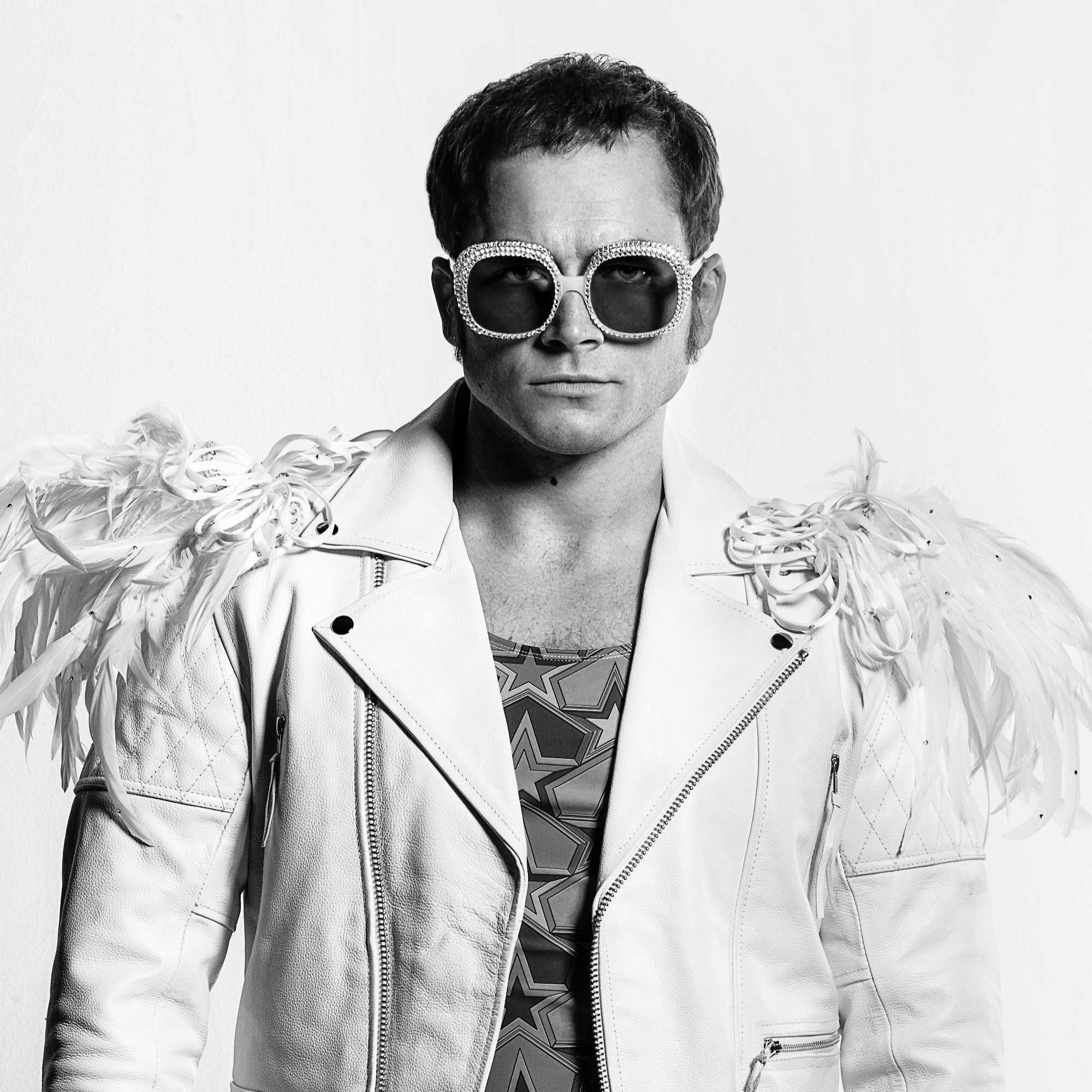 Rocketman Images Offer New Looks At Taron Egerton As Elton John