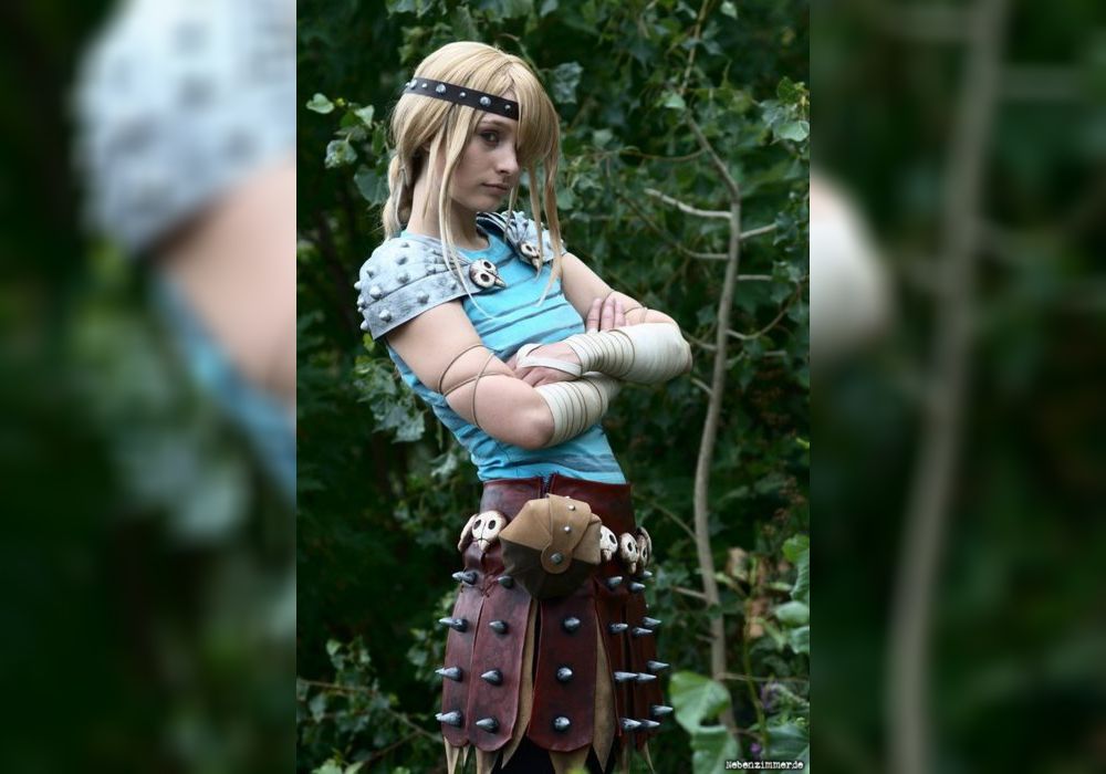 Astrid Hofferson Cosplay Larger