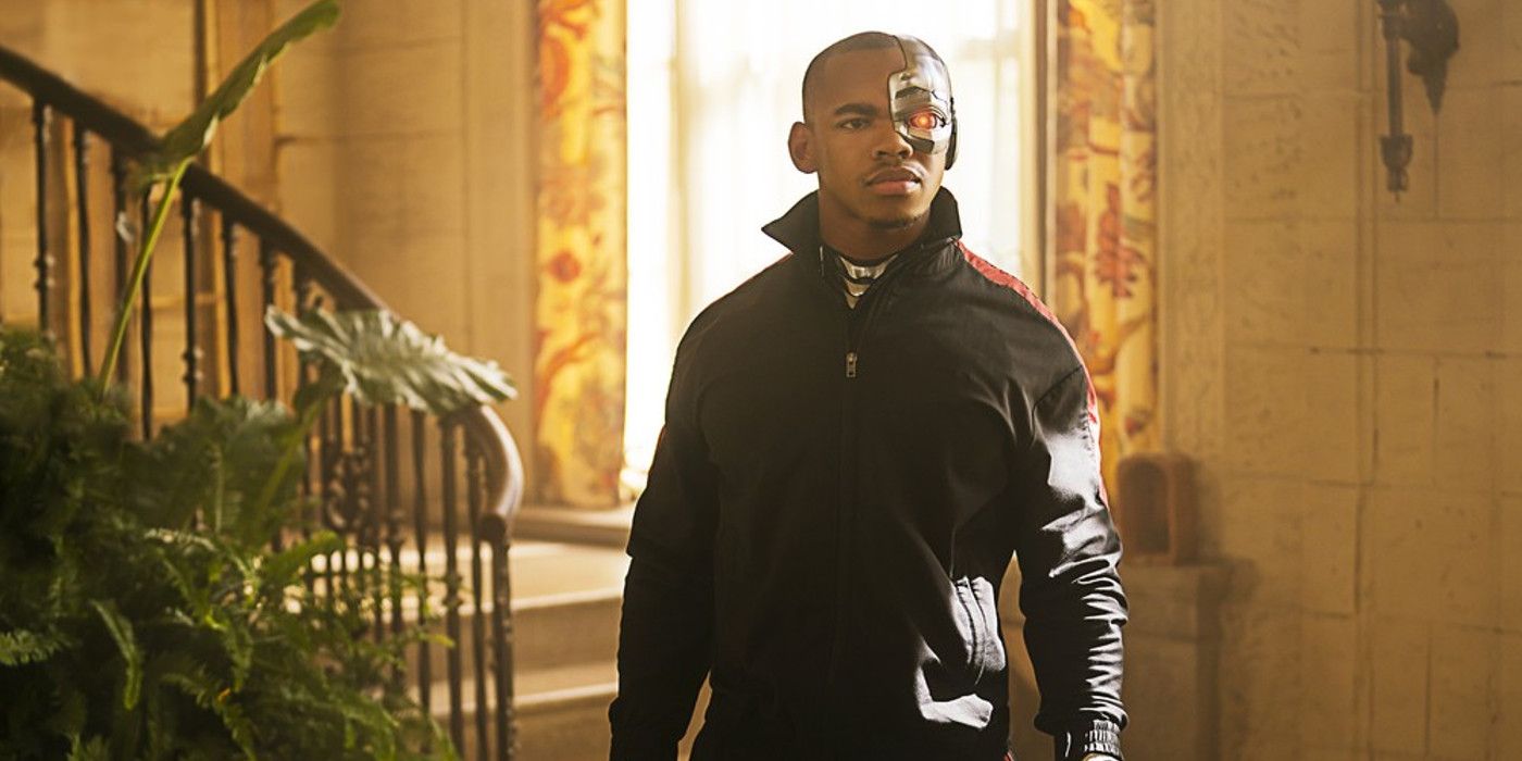 Cyborg standing in front of a set of stairs in Doom Patrol.