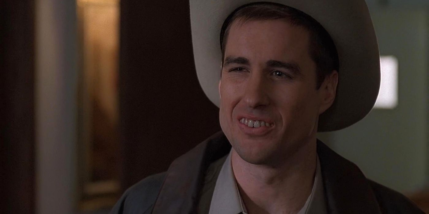 Luke Wilson wearing a cowboy hat on X-Files