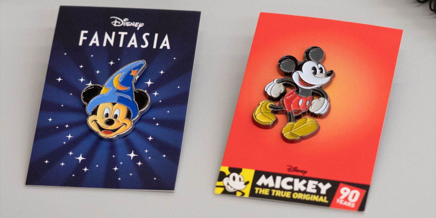 Mondo Disney pins
