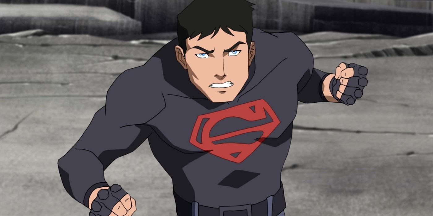 Superboy throwing a punch in Young Justice