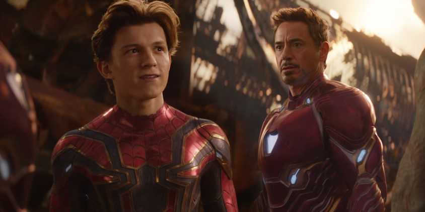 An image of Spider-Man and Iron Man smiling in Avengers: Infinity War