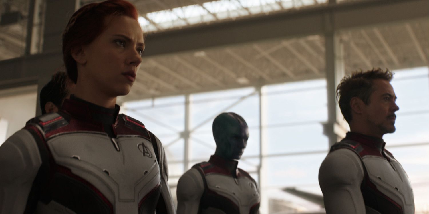Avengers Endgame Trailer - Avengers in Quantum Suits