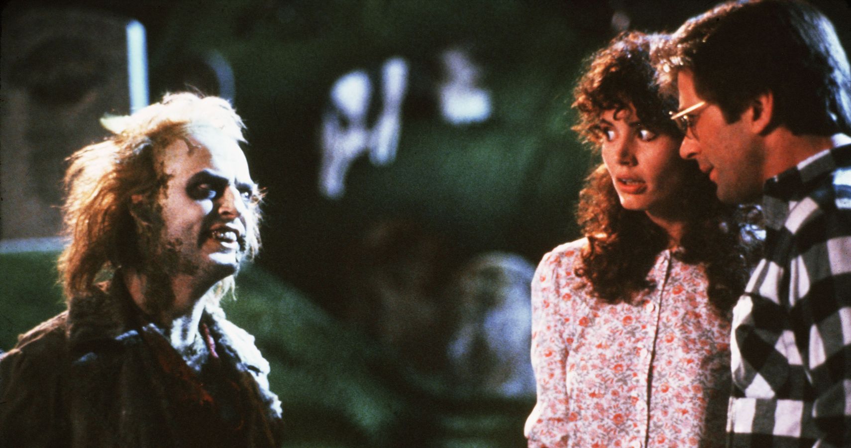 10 Things From Beetlejuice That Haven T Aged Well Screenrant