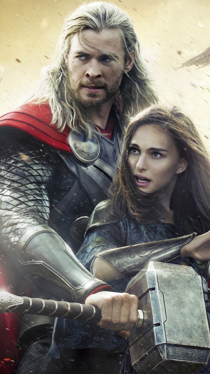 Chris Hemsworth and Natalie Portman in Thor
