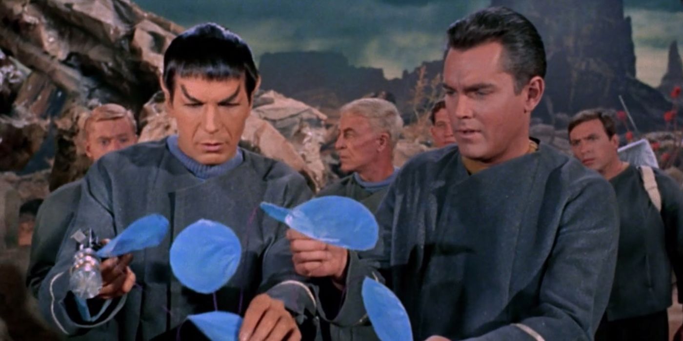 Why Spock Walks With A Limp In Star Trek's Pilot Episode