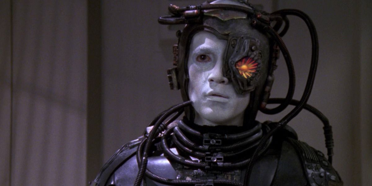 The Borg drone looks on from Star Trek TNG