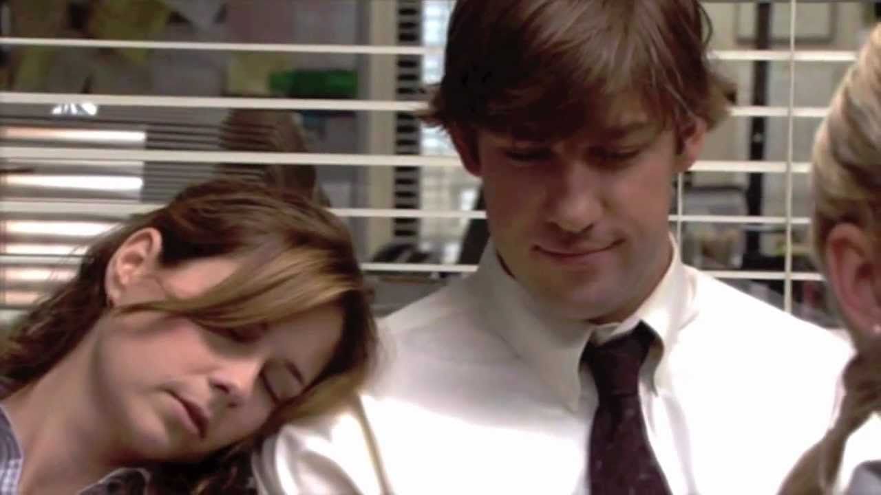 5 Things The Office Did Better Than Friends (& 5 Things Friends Did Better)