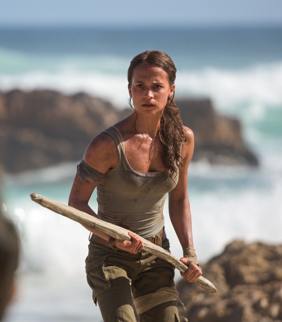 Alicia Vikander on Beach in Tomb Raider TLDR