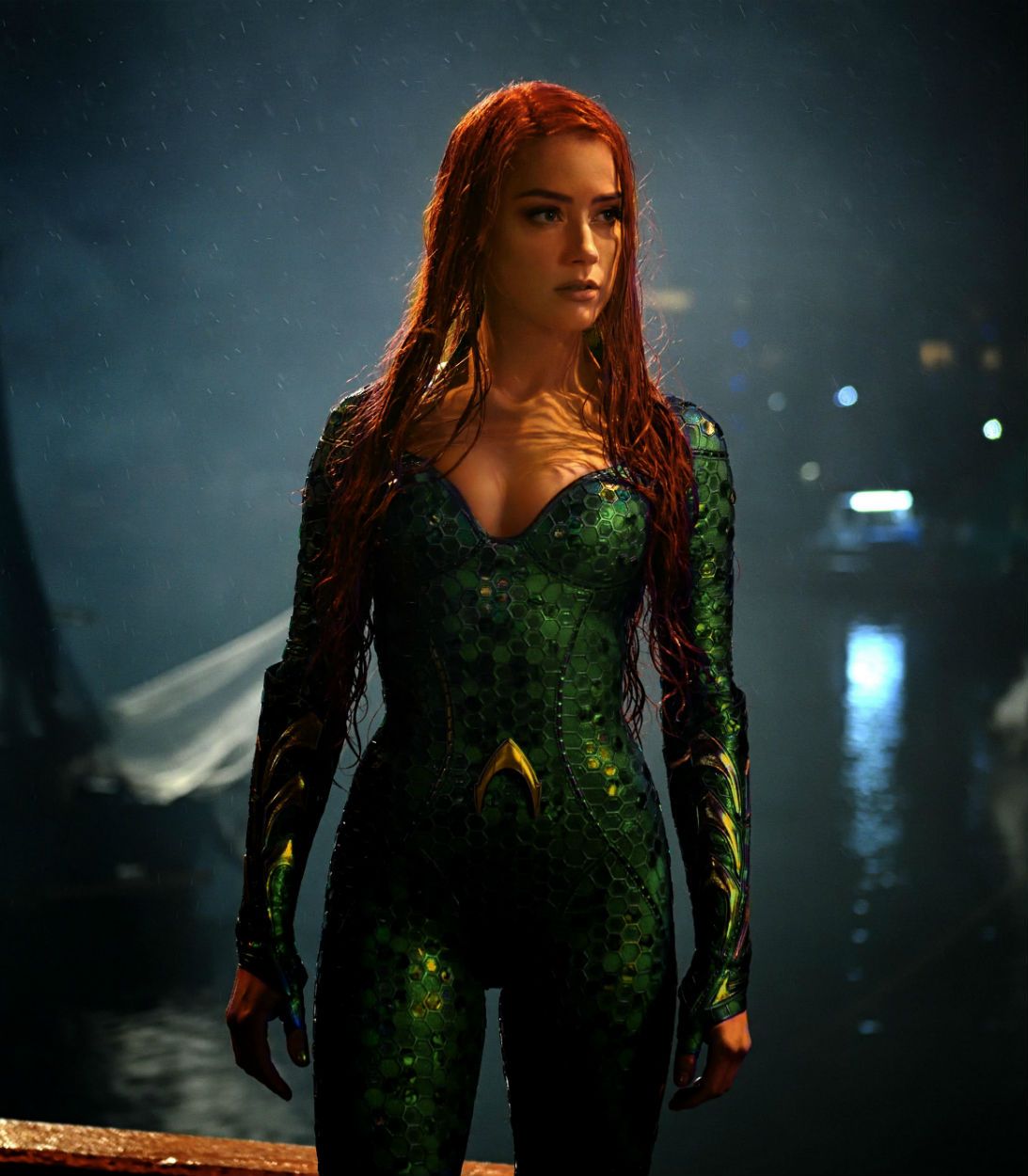 Aquaman Amber Heard Mera Vertical