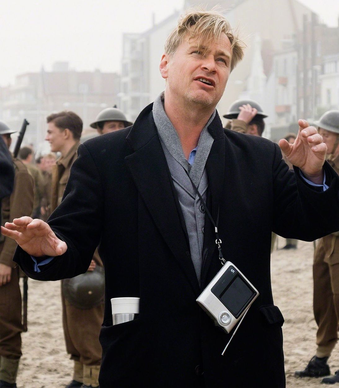 Christopher Nolan in Dunkir Vertical