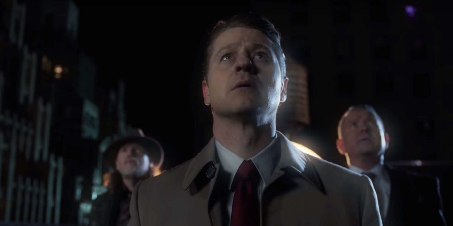 Donal Logue as Harvey Bullock, Ben McKenzie as Jim Gordon and Sean Pertwee as Alfred in Gotham