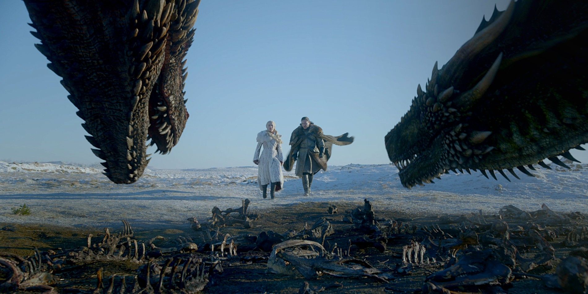 Emilia Clark as Daenerys Targaryen and Kit Harington as Jon Snow in Game of Thrones