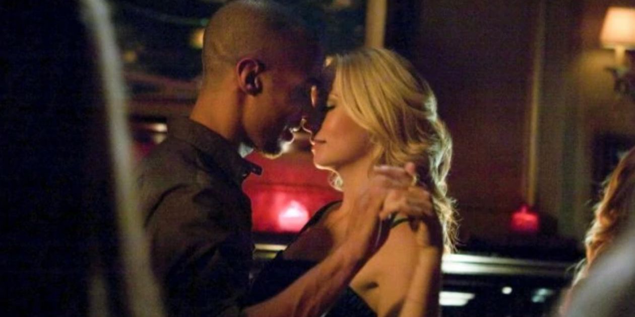 Jesse and Caroline embrace in The Vampire Diaries