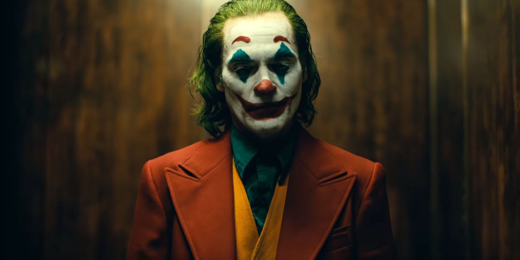 Joker Trailer - Joker in Elevator