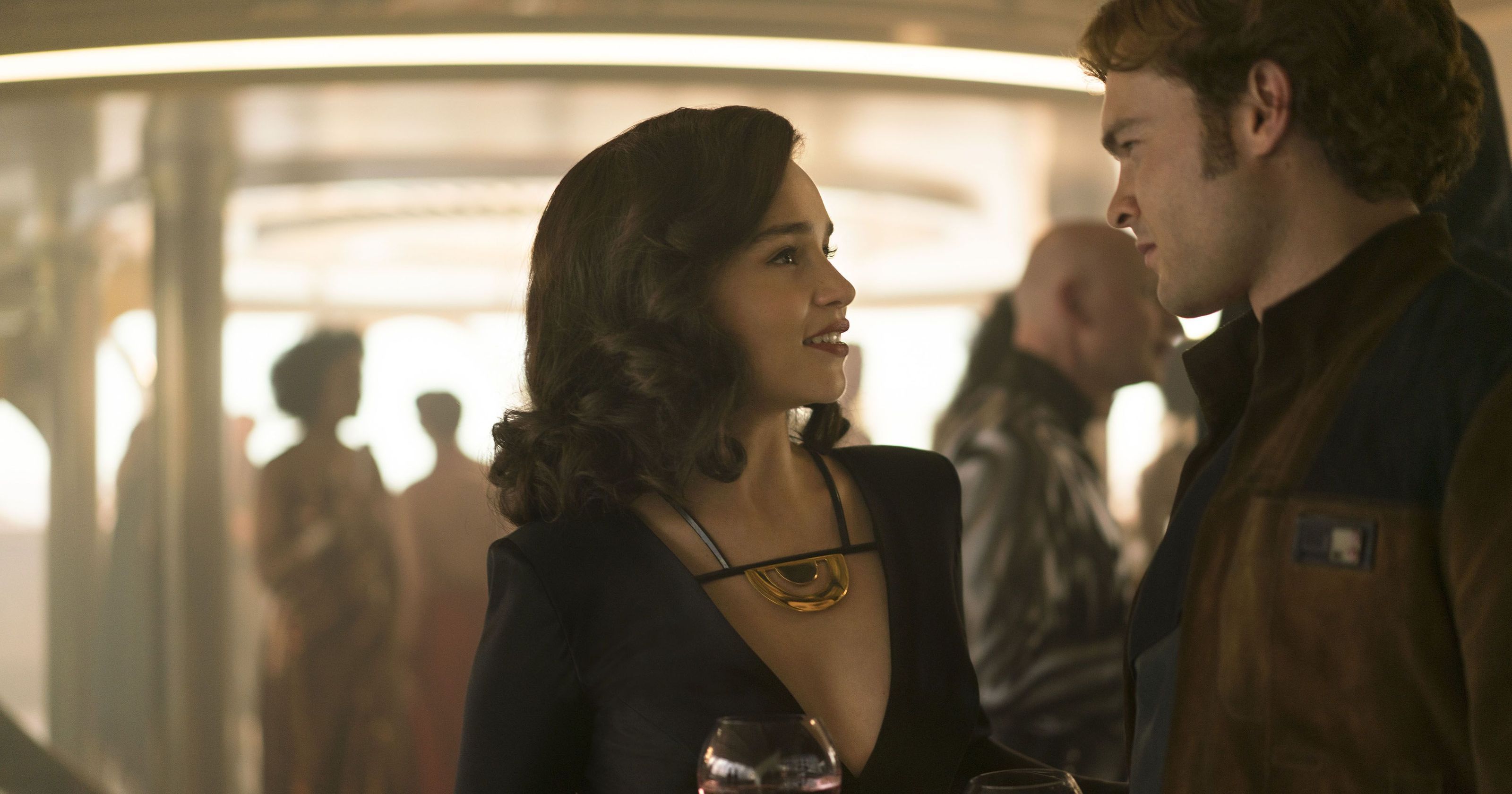 Qi'ra and Han talk in Solo A Star Wars Story