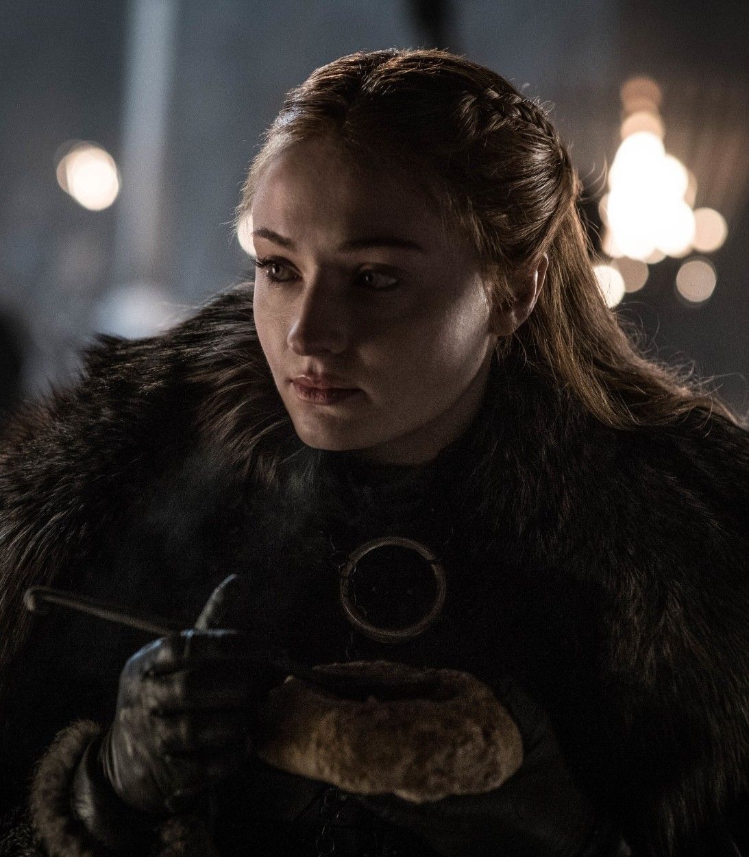 Sansa in Game of Thrones Season 8 Episode 2 Vertical