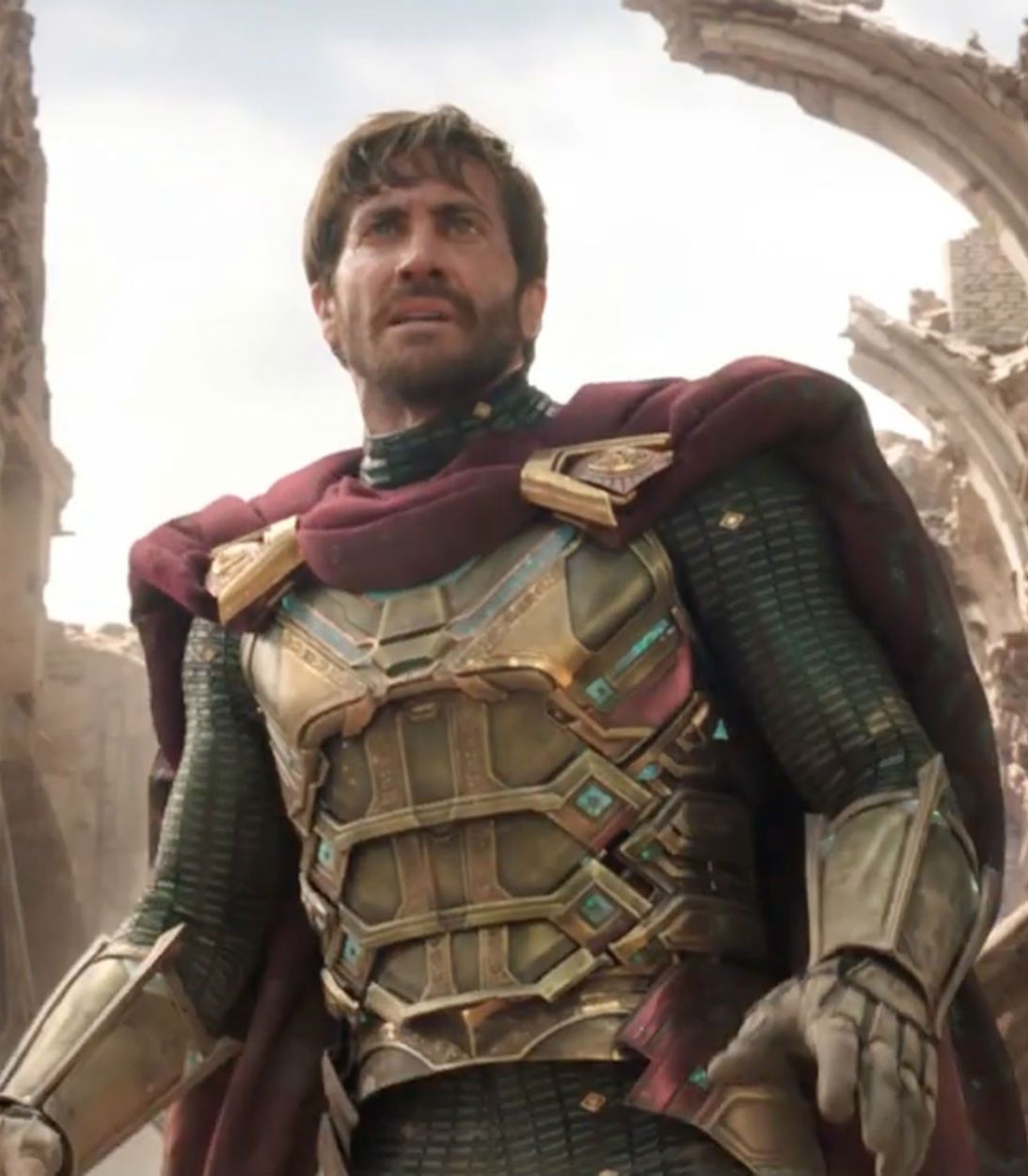 Spider-Man Mysterio Unmasked Far From Home Vertical