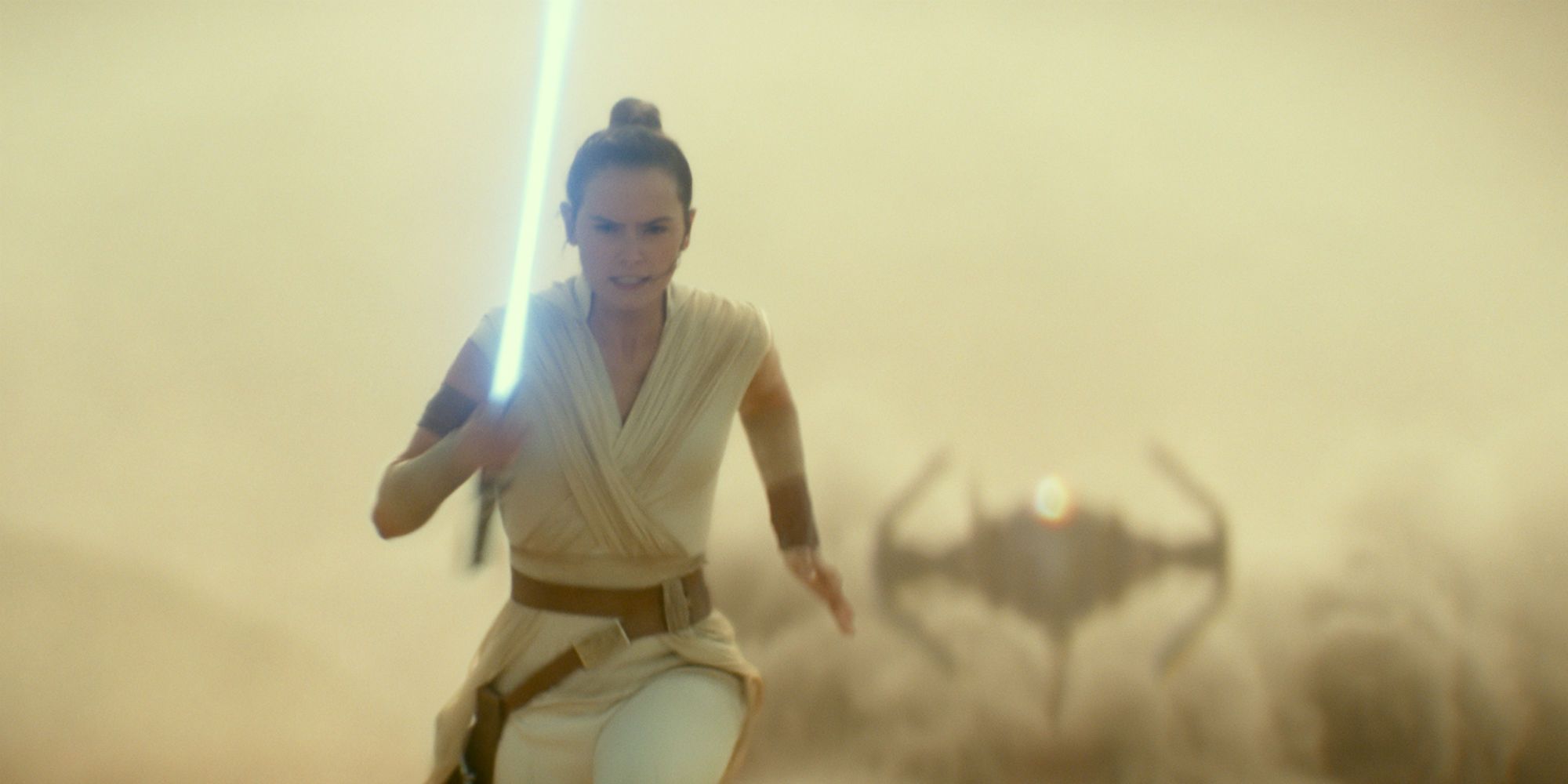 Star Wars The Rise of Skywalker Trailer - TIE Interceptor