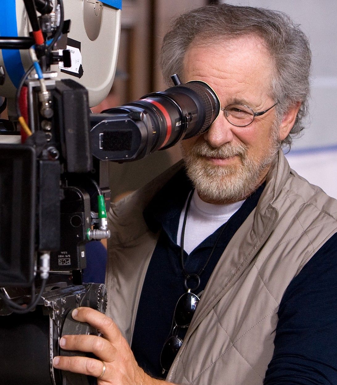 Steven Spielberg Vertical
