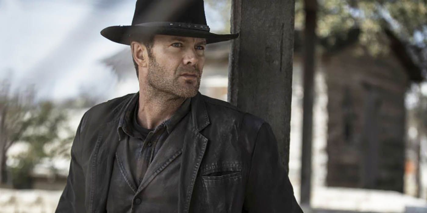 John Dorie in a cowboy hat on Fear the Walking Dead.