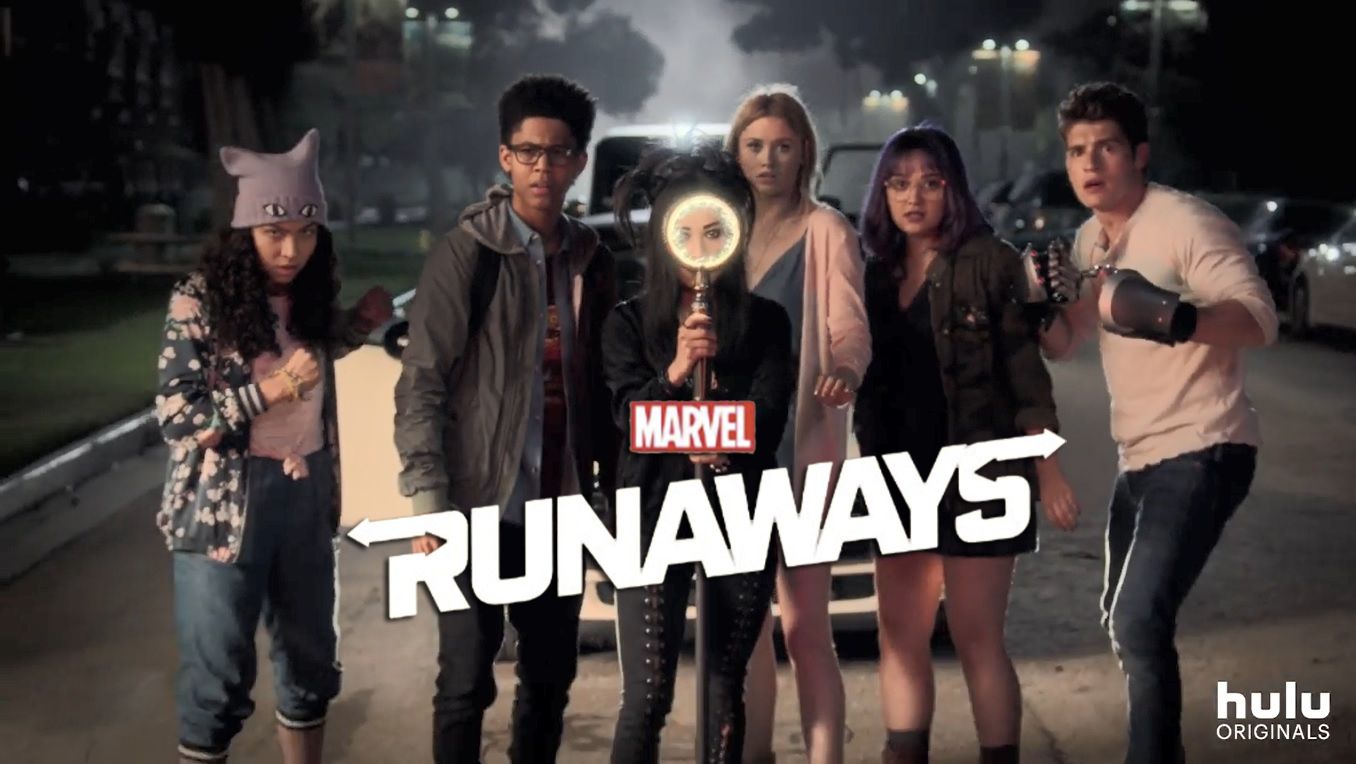 Песня i been run away. Runaways. Runaways логотип группы. The Runaways Мики стил. Marvel Runaways Leslie Ellerh Dean.