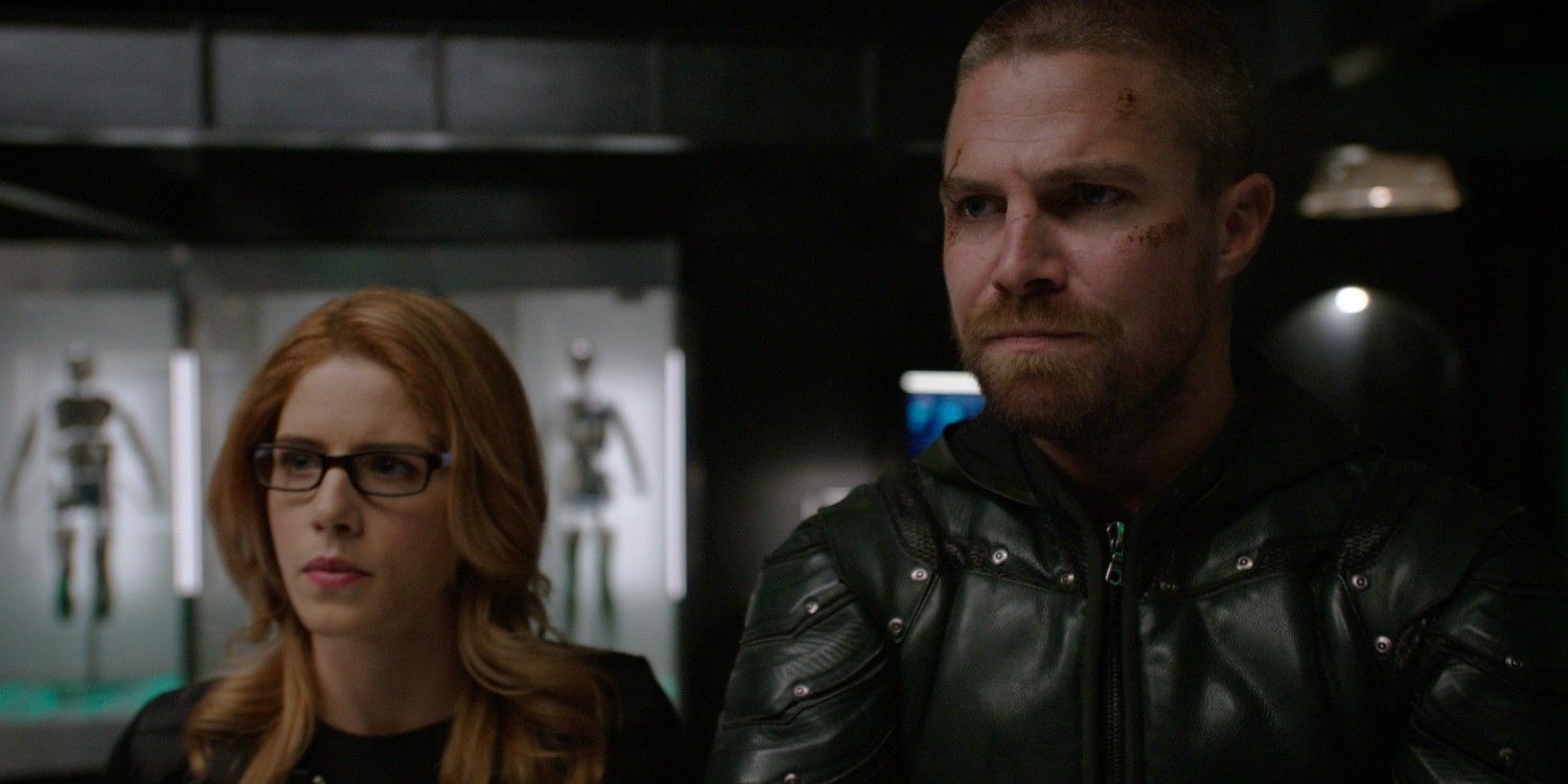 Arrow Oliver and Felicity in You Have Saved This City