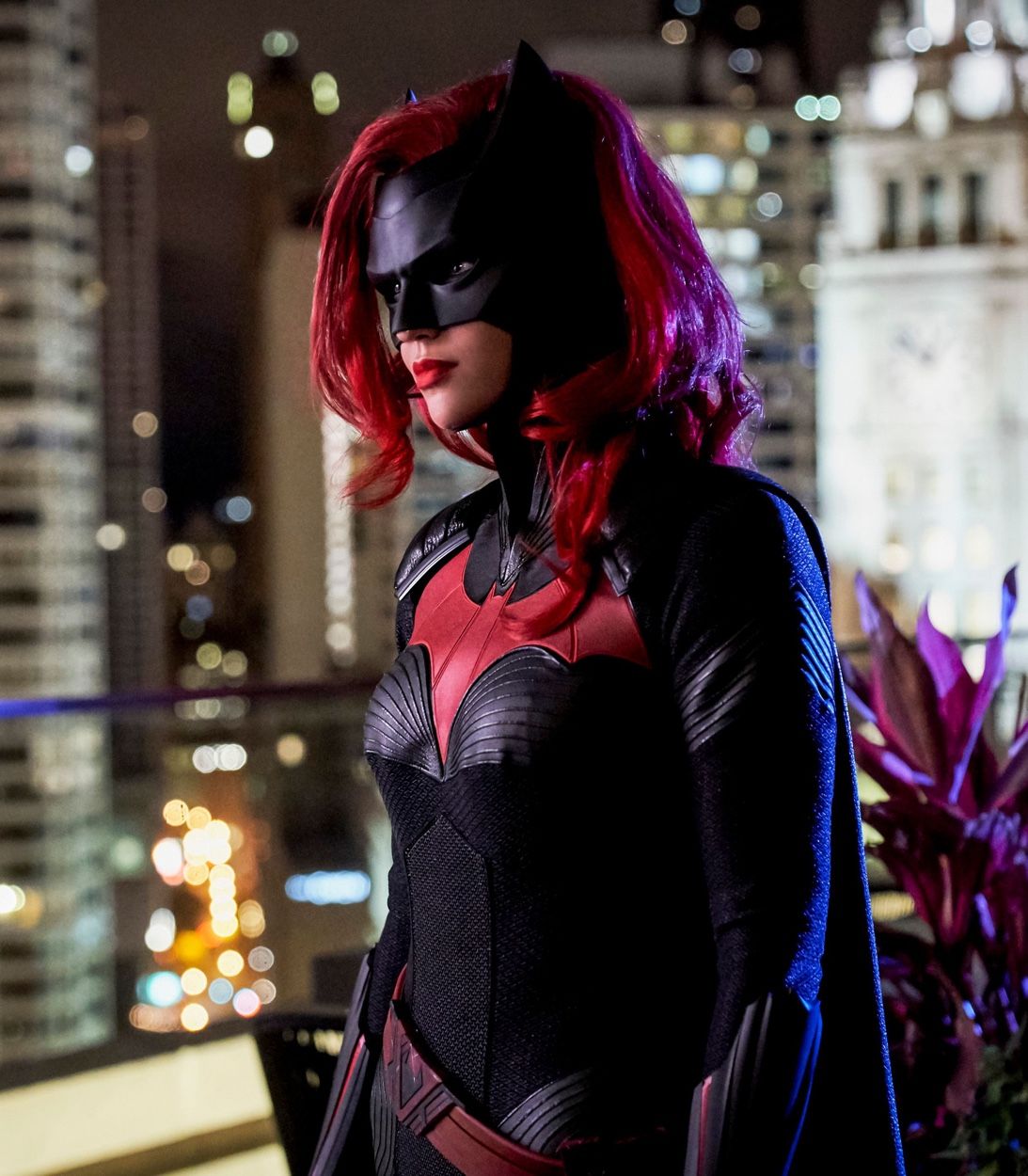 Batwoman Ruby Rose vertical TLDR