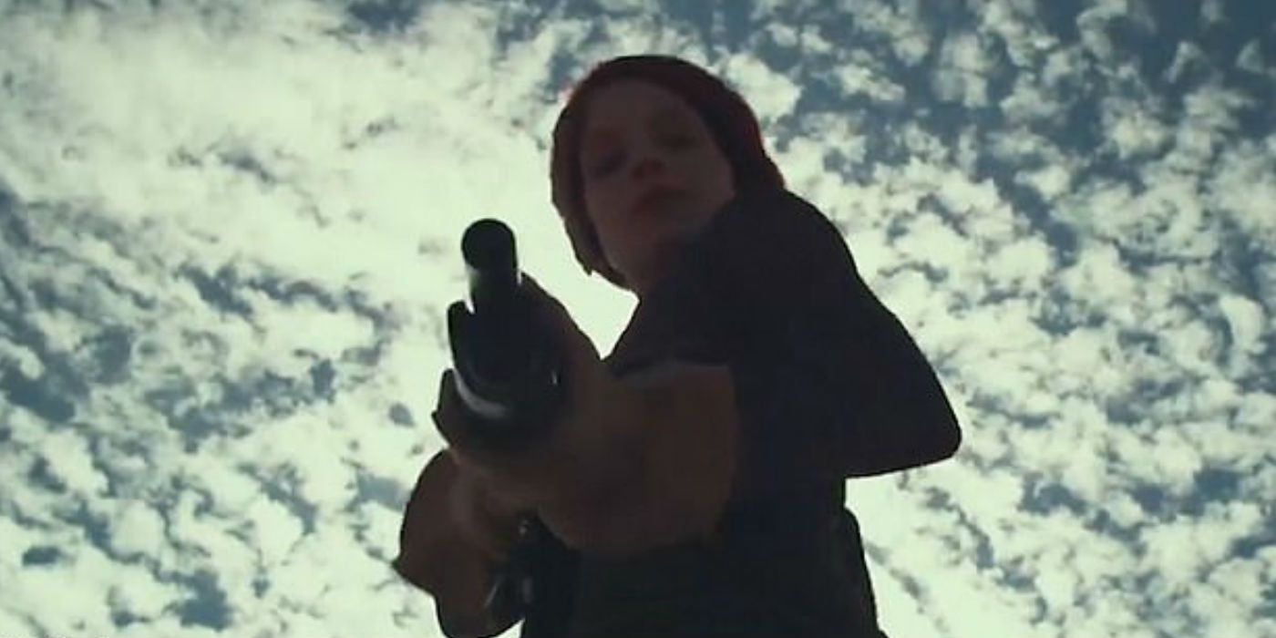 Bonnie aiming a gun in The Highwaymen.