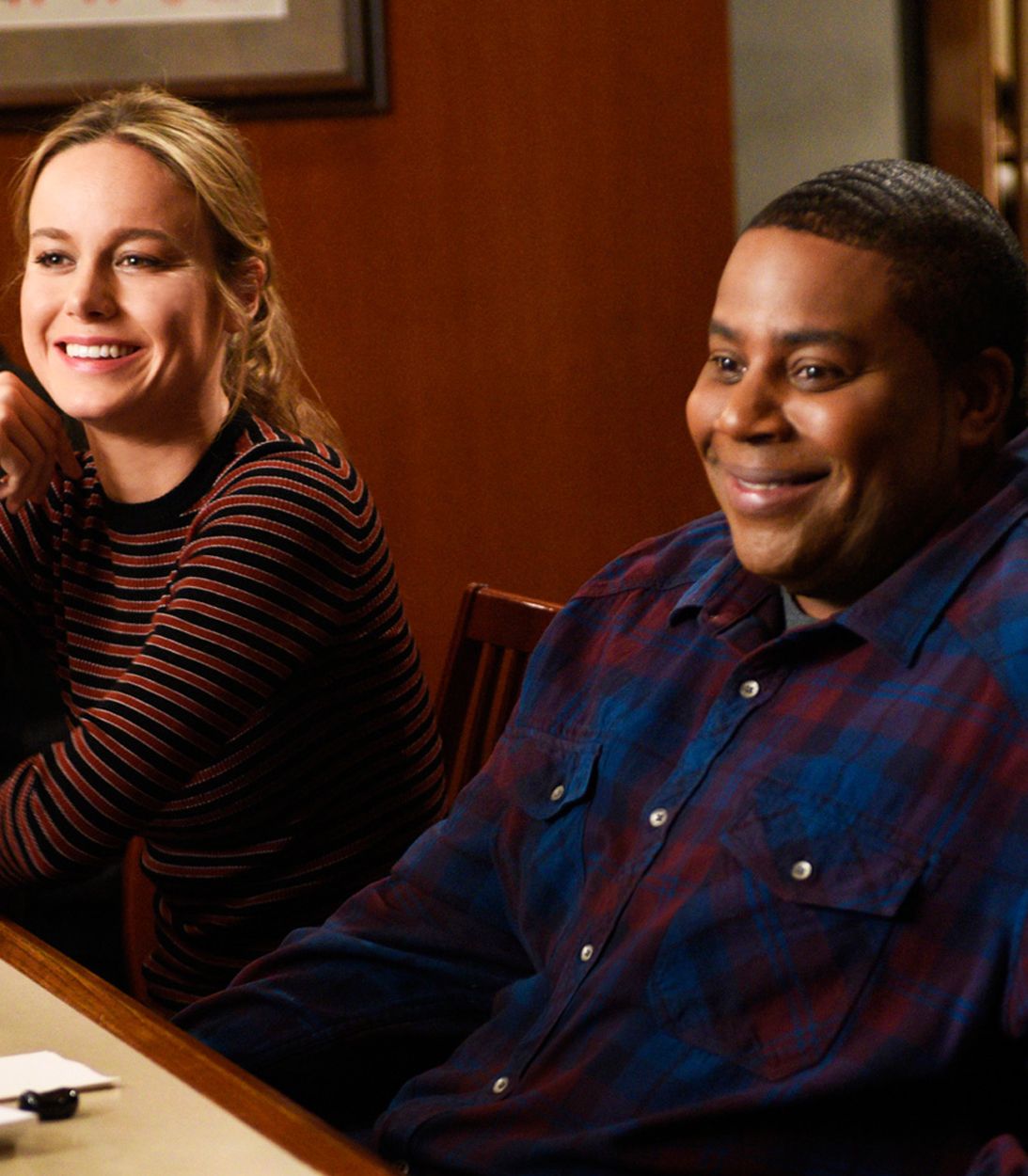 Brie Larson and Kenan Thompson vertical