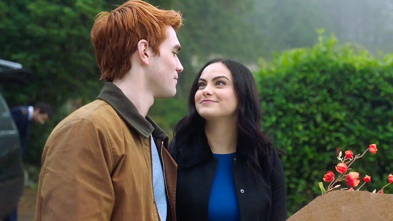 Riverdale 10 Things Wrong With Veronica We All Choose To Ignore